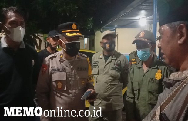  Foto : Kompol Wahyudi Saat Temui Salah Satu Pemilik Rumah Kos di Pamekasan.   