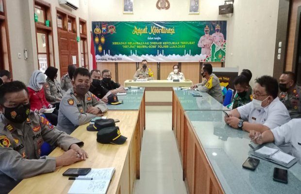 Foto : Rakor persiapan Operasi Ketupat Semeru 2022 di Polres Lumajang
