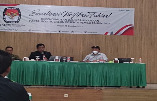 Foto: Komisi pemilihan Umum ( KPU) Kabupaten Bogor menggelar sosialisasi verifikasi faktual (verfak)