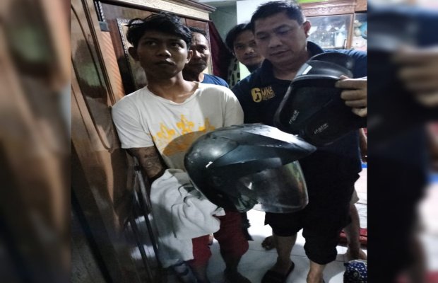 Foto: tersangka saat ditangkap polsek Gubeng Surabaya di TKP