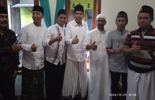 Foto: Muhammad Fawait, Ketua Fraksi Partai Gerindra DPRD Jatim dan Pemdes Lembengan