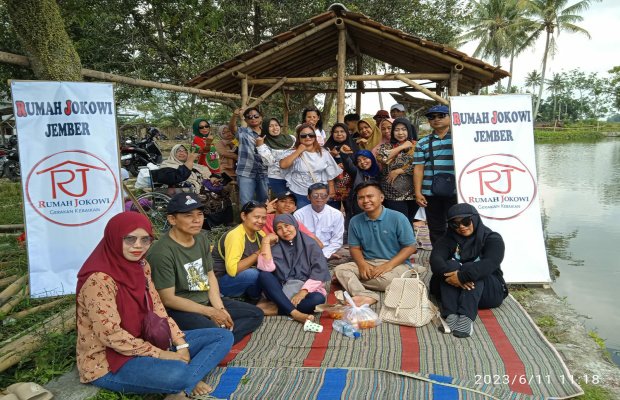 Foto: Relawan Rumah Jokowi Kabupaten Jember menggelar silaturahmi rutin
