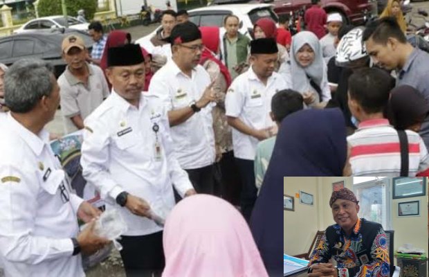 Foto: Kegiatan bagi - bagi takjil gratis Pemkab Sumenep