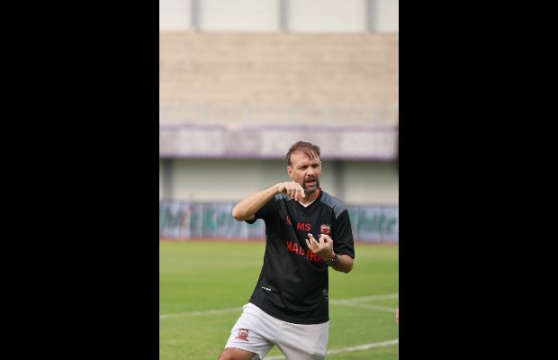 Foto: Coach Mauricio Souza, pelatih Madura United FC