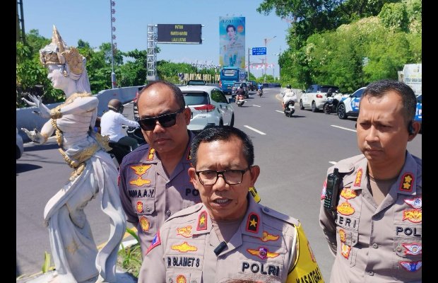 Foto: Dirgakkum Korlantas Polri Brigjen Pol Raden Slamet Santoso saat dikonfirmasi awak media
