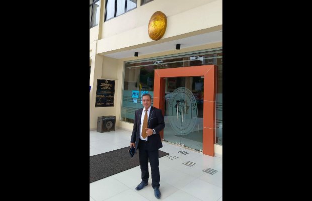 Foto: Armen Dedi, SH. Tim kuasa hukum H. Kirom Sjuralaga