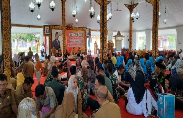 Foto: Diskop UKM dan Perindag Sumenep saat Gelar Tasyakuran Peringatan Hari Koperasi Indonesia ke-77 di Pendopo Agung Keraton Sumenep.