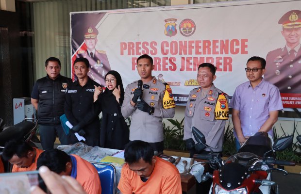 Foto: Kapolres jember saat jumpa pres