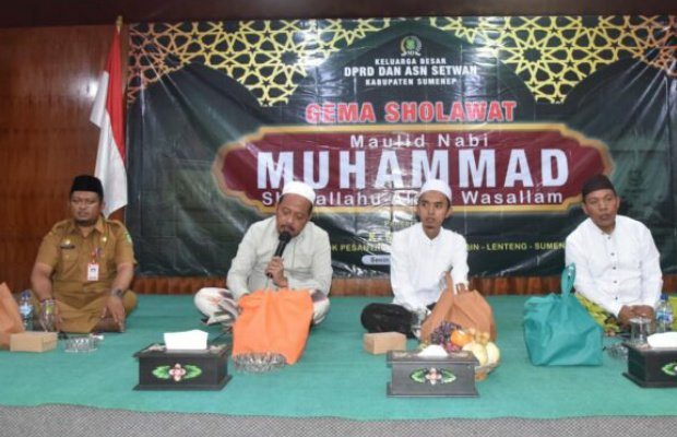 Foto: Peringatan Maulid Nabi Perdana di DPRD Sumenep