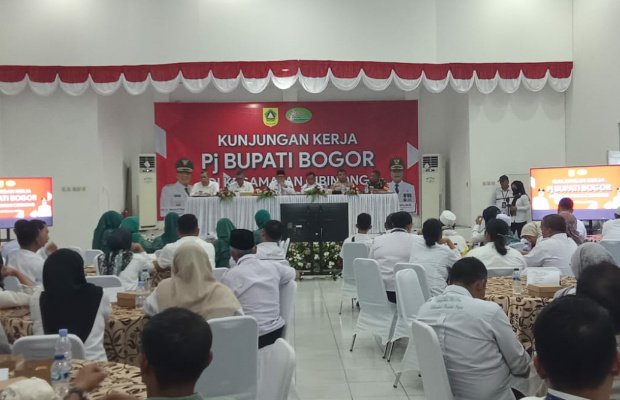 Foto: Pj. Bupati Bogor saat memberikan arahan nya.