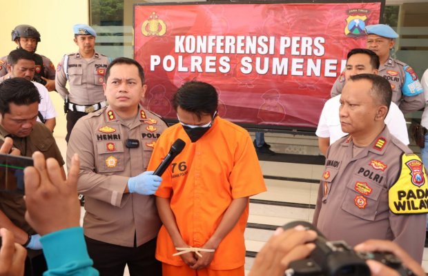 Foto: Pelaku Penodongan Sopir Ambulans dengan Airsoft Gun Saat di Mapolres Sumenep