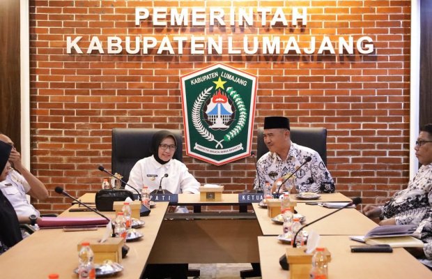 Foto: Pertemuan PGRI Lumajang dengan Bupati Lumajang