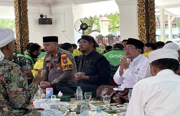 Foto: Bupati Fauzi dan Kapolres Sumenep serta jajaran OPD di acara bersama Do'a Bersama ojol