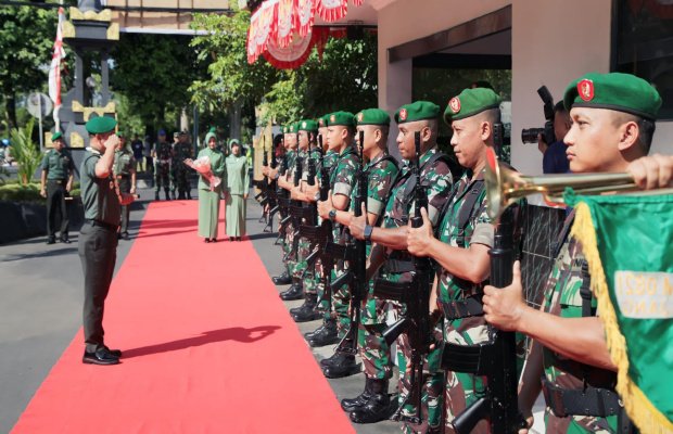 Foto: Sambutan Komandan Kodim 0821 yang baru (tim).
