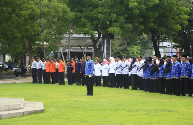 Foto: Upacara Hari Pahlawan di Depan Kantor Bupati Probolinggo