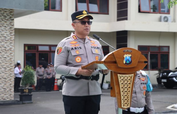 Foto: Dok Kapolres  Batu Pimpin Upacara Hari Kesadaran Nasional