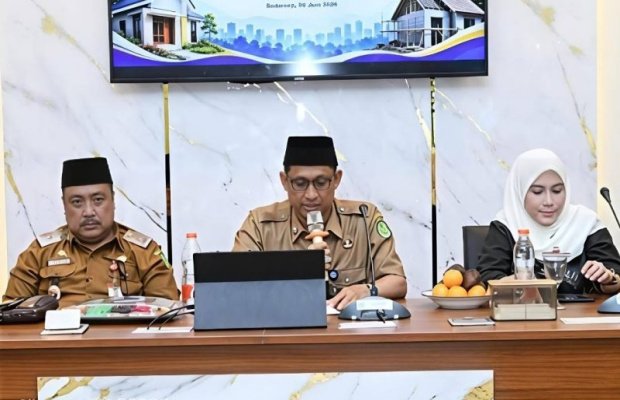 Foto: Sekdakab Sumenep Agus Dwi Saputra, S.Sos, M.SI di Acara Sosialisasi BSPS di Aula Kantor Bappeda Sumenep, Selasa (09/09/2026)