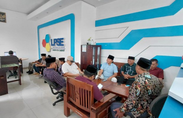 Foto: Komisi III DPRD Sumenep saat Sidak PBJ dan PUTR