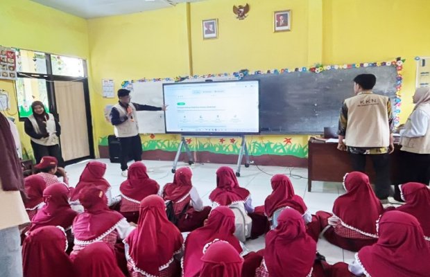 Foto : Dok. KIM Tawang Segoro
