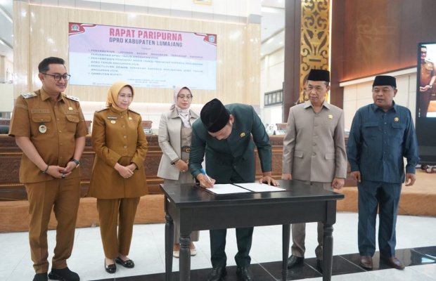 Foto : Penandatanganan persetujuan P-APBD 2026