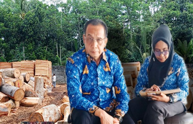 Foto : Sekdin DPMPTSP Lumajang (berjilbab hitam)