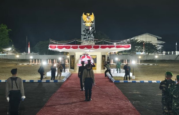Foto: Renungan Suci di TMP Jokotole Sumenep 