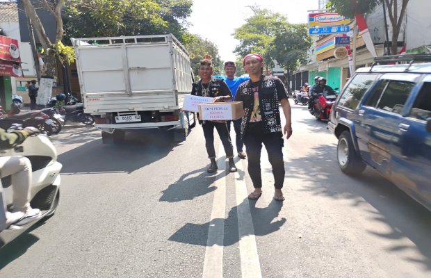 Foto: Suasana Penggalangan dana untuk korban gempa NTT
