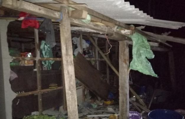 Foto: Kondisi rumah Kadus Air Hidup pasca dibondet orang tak dikenal