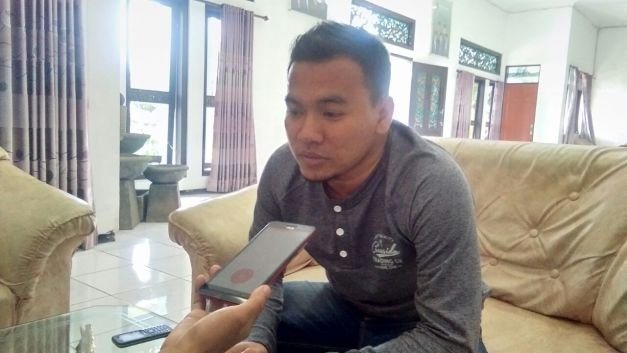 Foto : Salah Seorang Aktivis Lima Ketika Ditemui Media
