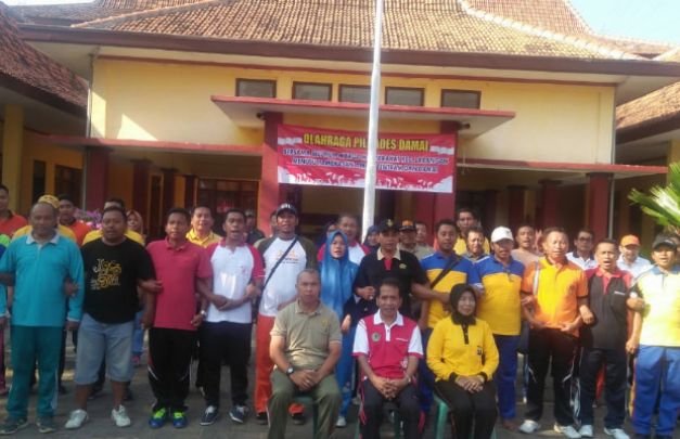 Photo Bersama Forpimka Larangan Bersama Cakades Usai Deklarasi, JJS dan Senam Bersama