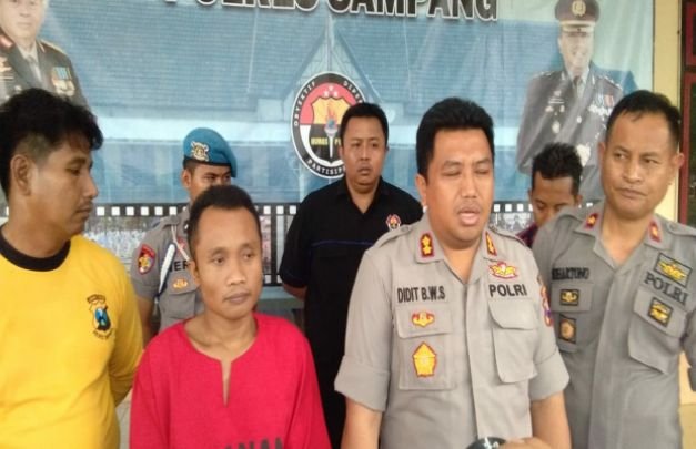 Foto: Arifin tersangka pembunuhan bermotif santet d sampang madura