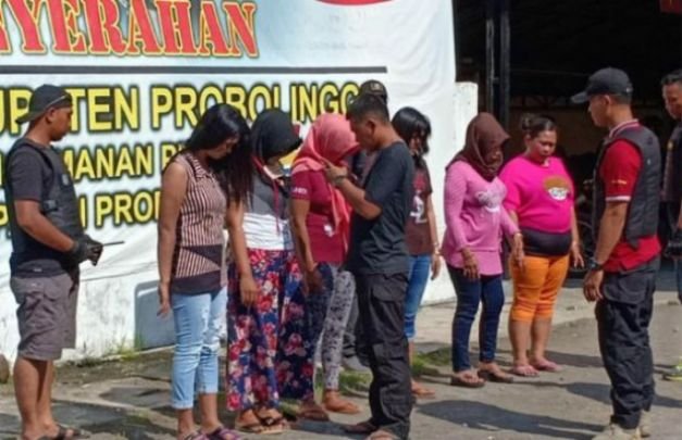 Foto : Para PSK Yang Terjaring Operasi Pekat