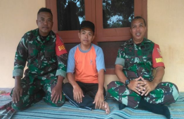 Foto: Kasi Pemerintahan Desa Lancar Hairul Anam Dampingi Koramil Larangan dan Babinsa Desa Lancar