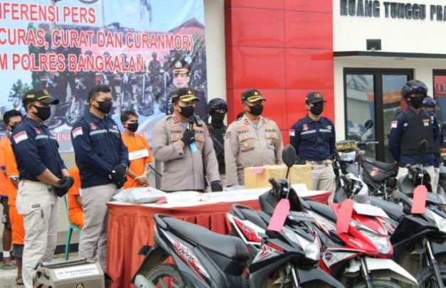 FOTO: Barang bukti, Kepolisian Resor Bangakalan saat menggelar pres rilis.