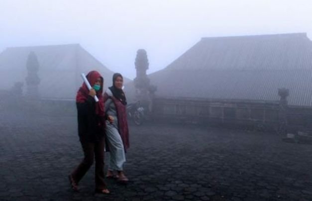 Foto : Desa Tambak Ukir ,Kec. Kotaanyar , Kab. Probolinggo