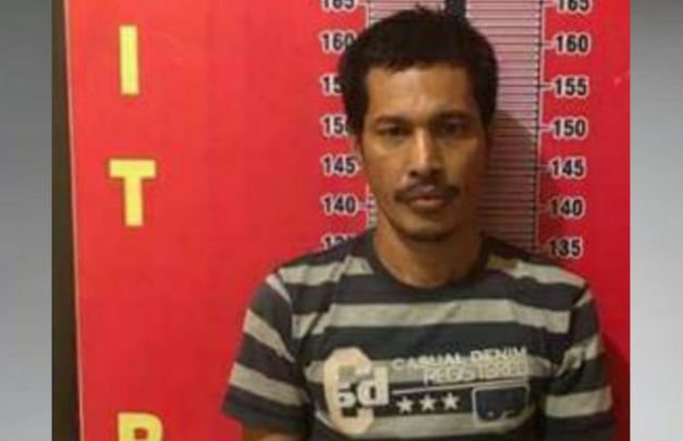 Foto: pelaku pemerkosaan saat kantor polisi