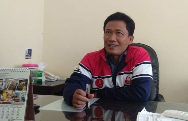 28/9 18:58] Fathur Sampang: Foto : Bambang Hariyanto, Kepala Administrasi Pelayanan Samsat Sampang