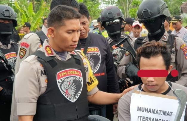 Foto: Mat Kenik, saat gelar rekonstruksi ulang dipimpin Kapolres Lumajang