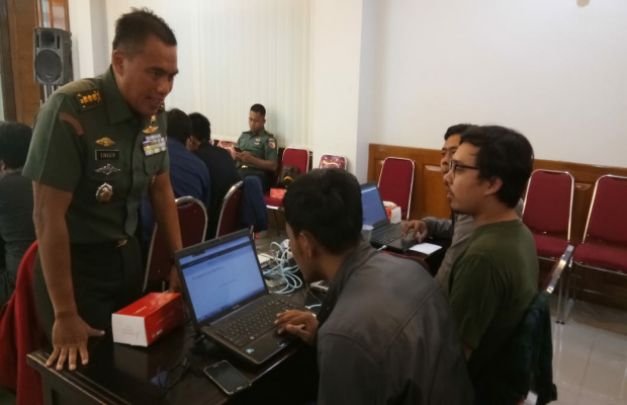Foto: suasana Kompetisi Siber di Surabaya