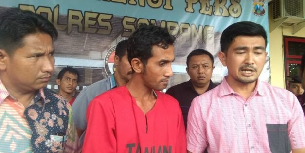 Foto : Tersangka pencuri pompa air berhasil diamankan di Mapolres Sampang