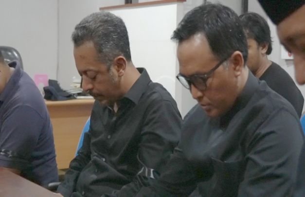 Foto: Hening Cipta Zia Ul Haq dan Baddrut Tamam Bupati Pamekasan 
