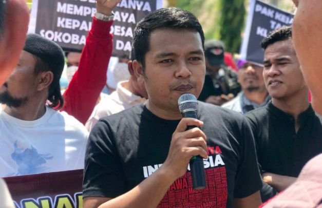 Foto: korlap aksi saat menyampaikan orasinya