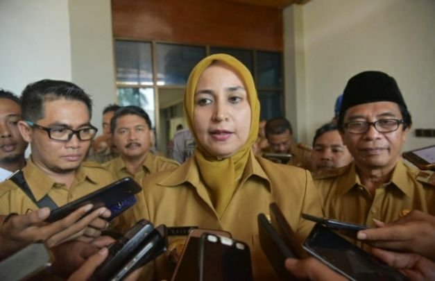 Foto: Bupati Faida didampingi wakil Bupati Jember A Muqit Arif
