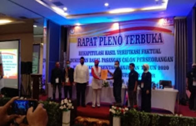 Foto : Rapat Pleno Terbuka KPU Jember