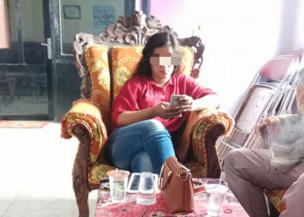 Foto : Perempuan Yang Diamankan Oleh Satpol PP