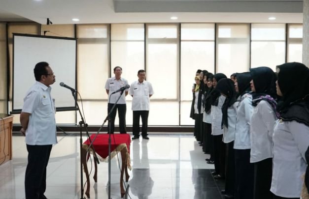 Foto : Prosesi Pelantikan 