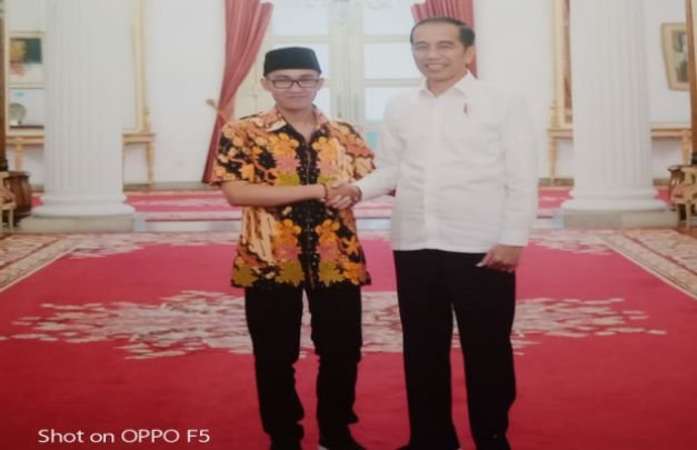 Foto: Presiden Jokowi bersama Sumanto