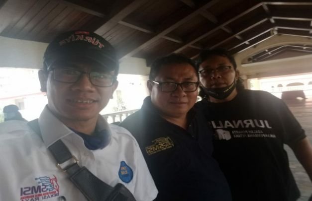 Foto : Doni Ardin, Firdaus dan Melodi Sinaga