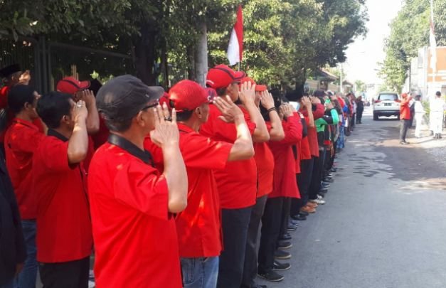 Foto: Upacara HUT Kemerdekaan RI ke 74 DPC PDI Perjuangan Sidoarjo