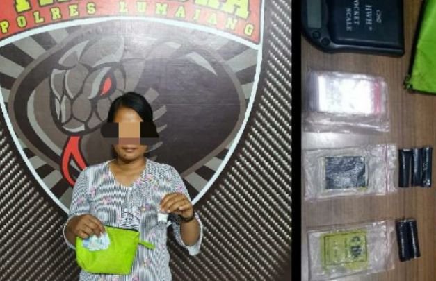 Foto: 'NF' berikut barang bukti yang disita polisi
